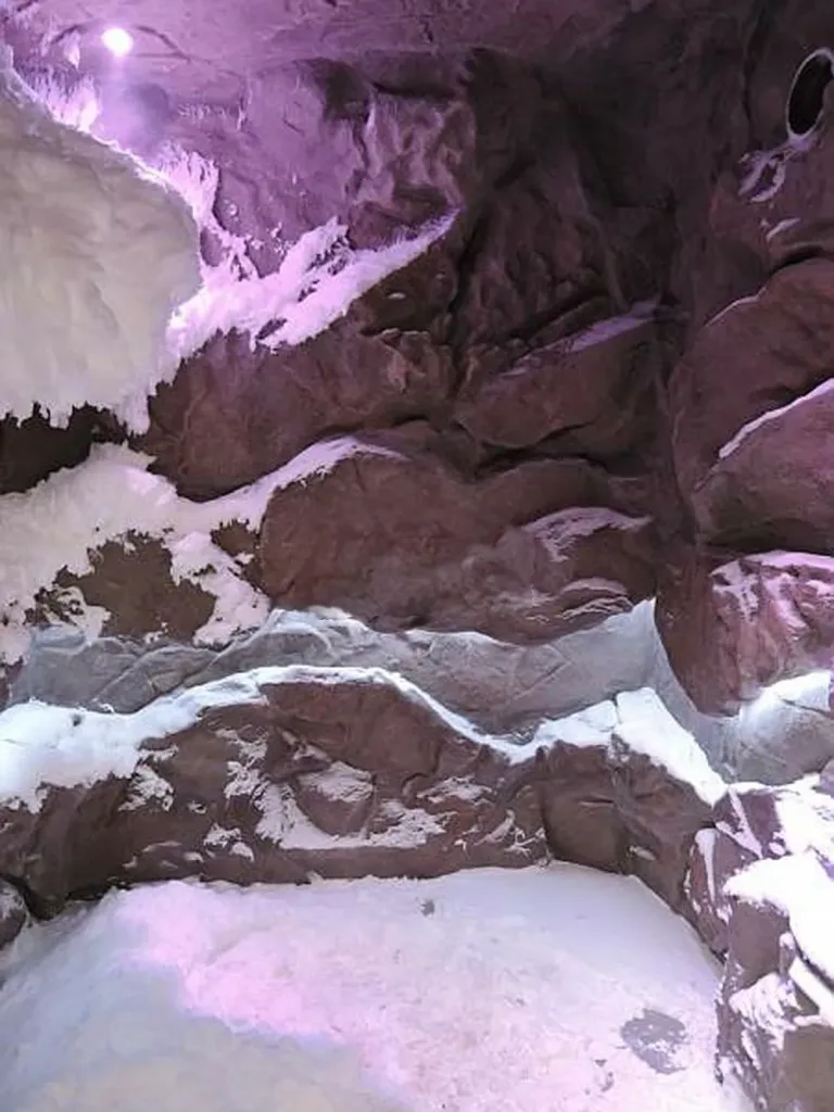 Artificial grottos and rock caves 3 Snow grotto and spa grotto