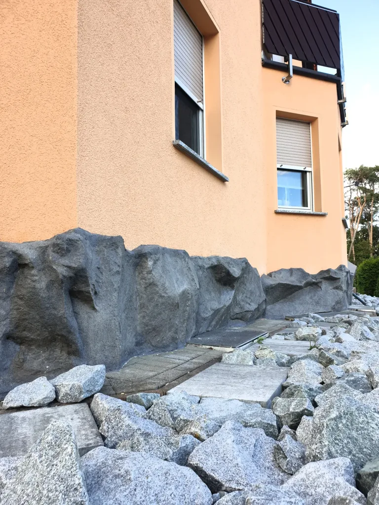 Haus auf dem Felsen in Dresden – Ansicht der Dekoration