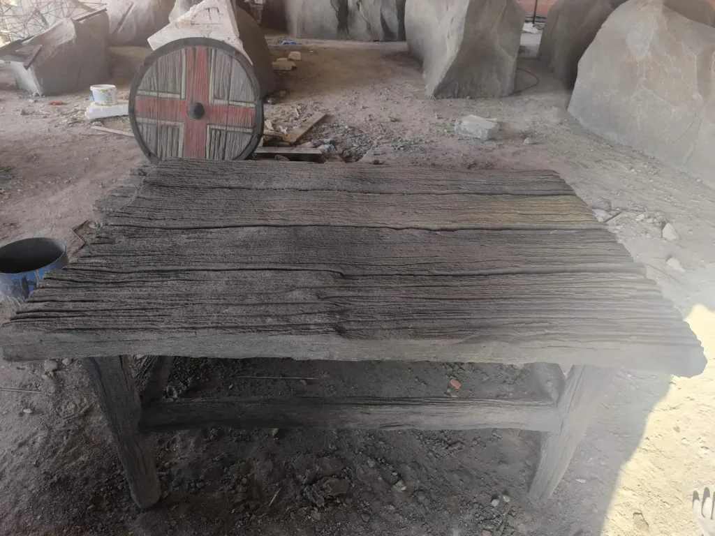 Three-dimensional decorations and imitations 2 Imitation wood – example by StoneDeco